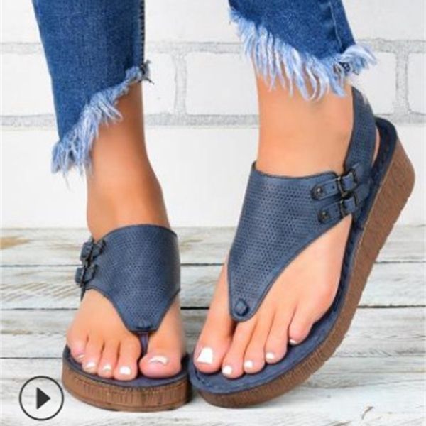 

summer 2020 new fashion foreign trade large size women's sandals flat heel trend clip toe buckle sandals 0925, Black