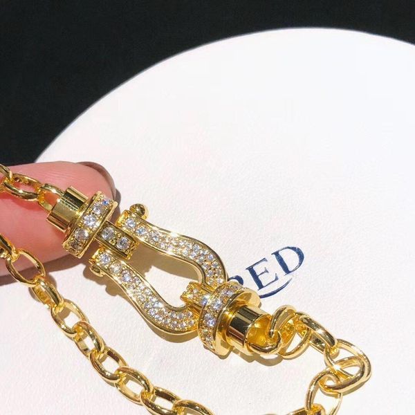 

new luxury designer jewelry lady bracelet lady gold classic charm bracelet, Black