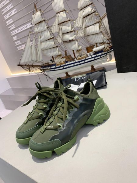 

2020 latest fashion brand-name casual shoes brand-name design d-connectb23 fashionable, comfortable and beautiful copywww22aad