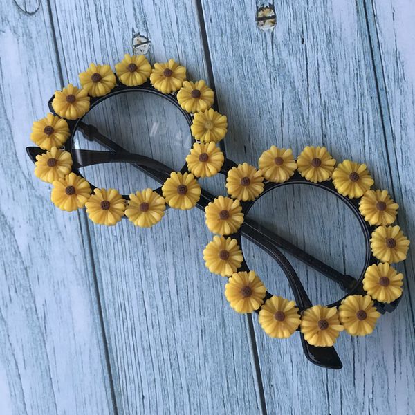 

vintage round women sunglasses black frame eyeglass yellow flower eyewear uv400 summer eye frames