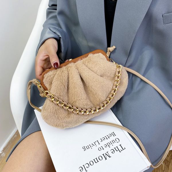 

totes axukes faux fur plush messenger bag ladies winter 2021 cloud cute chain handbags and wallets