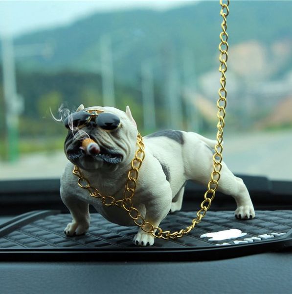 Decoração de cachorro de carro novo bonecas de cães ornamentos simulados de carro de carro de carro de carro em casa Toys Toys Interior Acessórios313V