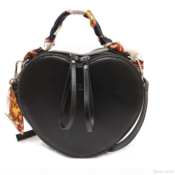 

designer travel cosmetic bag makeup case women zipper hand holding make up handbag peach heart packet of women scarf cosmetic bag