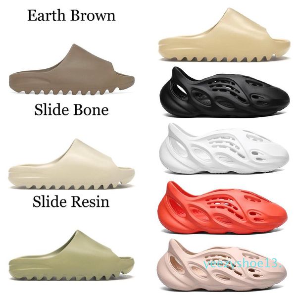 

2020 kanye west slides slippers foam runner desert sand triple black bone white resin slide sandal men slipper y13