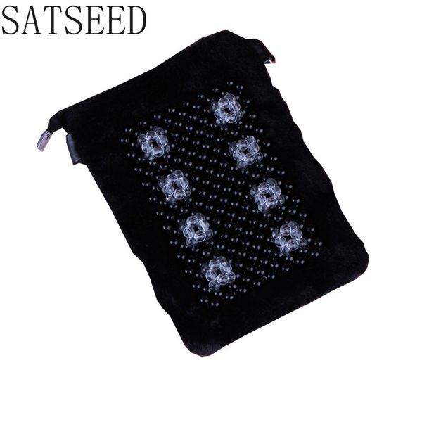 

2020 autumn and winter new lamb wool hand-woven beaded fur pearl bag plush mobile phone bag shoulder messenger