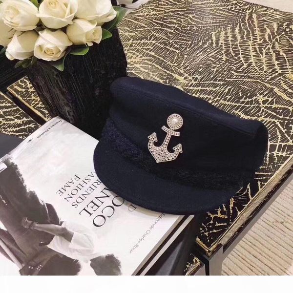 

anchor style brooch fashion advanced quality pin brooch for man and women lady brooches flannel bag for gift, Gray