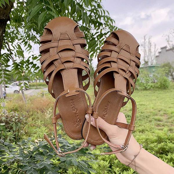 

fashion womens shoes 2020 low sandals woman leather summer heels suit female beige buckle strap luxury low-heeled flat women's, Black