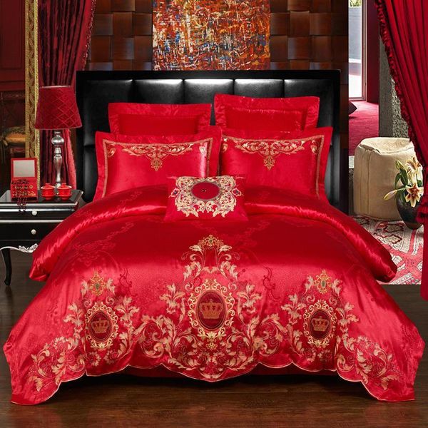 

new silk cotton jacquard crown luxury wedding bedding set duvet cover embroidery bed sheet pillowcases  king size j/6/7pcs