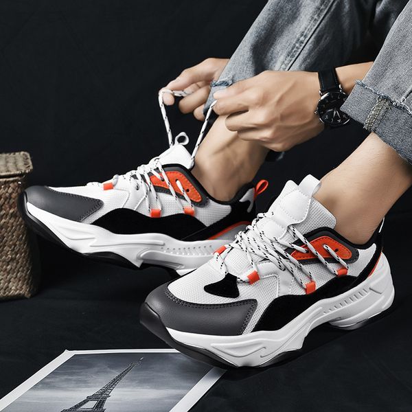 

fashionkoreanversionmensrunningshoesexplosionreflectivedaddyshoesmicrofiberbreathableflyingwovenshoestideshoes, Black