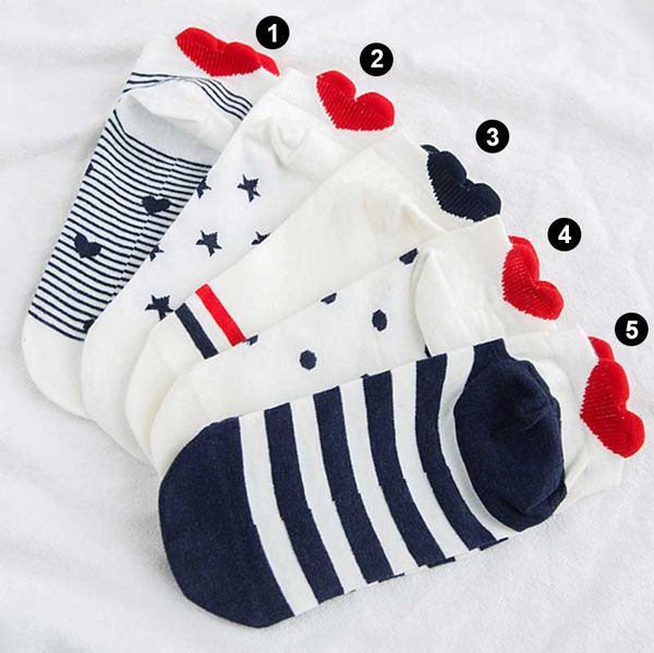 

20pairs 3d red heart pattern cartoon young girl tube socks women cute sweet basic female stocking, Black;white