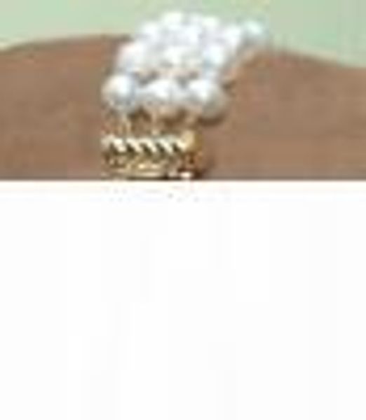 

genuine 8-9mm white pearl bracelet, Black