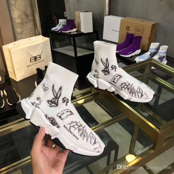 

men's and women's fashion casual sports shoes, high-end socks shoes, selling coupleaf, Red;white