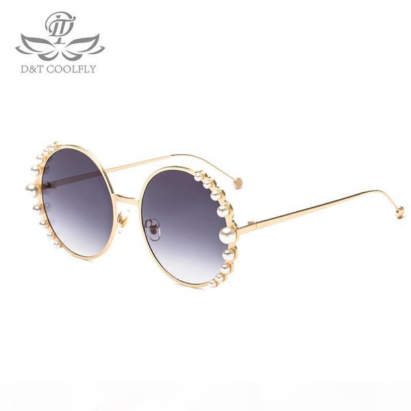 

d&t 2018 new luxury pearl sunglasses women fashion metal frame round sunglasses brand designer mirror pearl sun glasses uv400, White;black