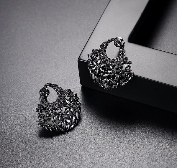 

wholesale bridal new arrival geometric cz stud earrings for women fashion ear jewelry brincos boucle d'oreille wholesale002, Golden;silver