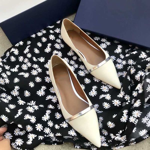 

women flat pointed toe flats metal decoration british spot ladies shoes female comfortable non-slip shoes, Black