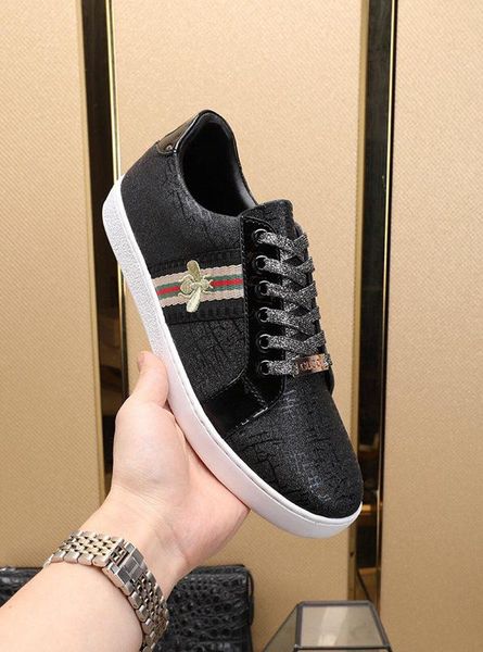 

2021i custom style tide brand men 's casual shoes ,fashion and comfortable versatile flat shoes ,send a full set of original shoe box, Black