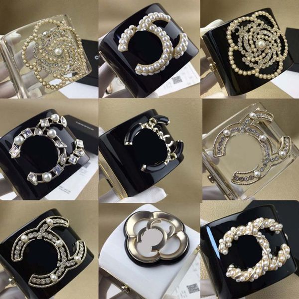 

luxury designer jewelry golden pearl resin bracelets for fashion women girl bangle jewelry gift, Black