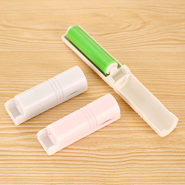 

water wool implement, sticky hair removal device, folding