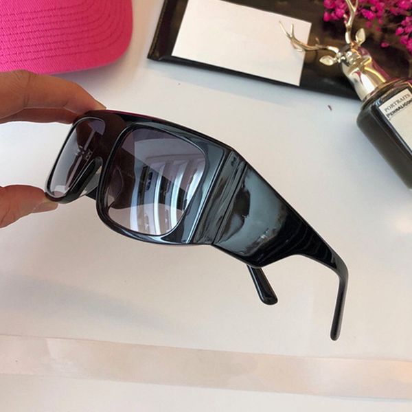 

0156 sunglasses fashion women and men retro style uv protection lens full frame come with case, White;black