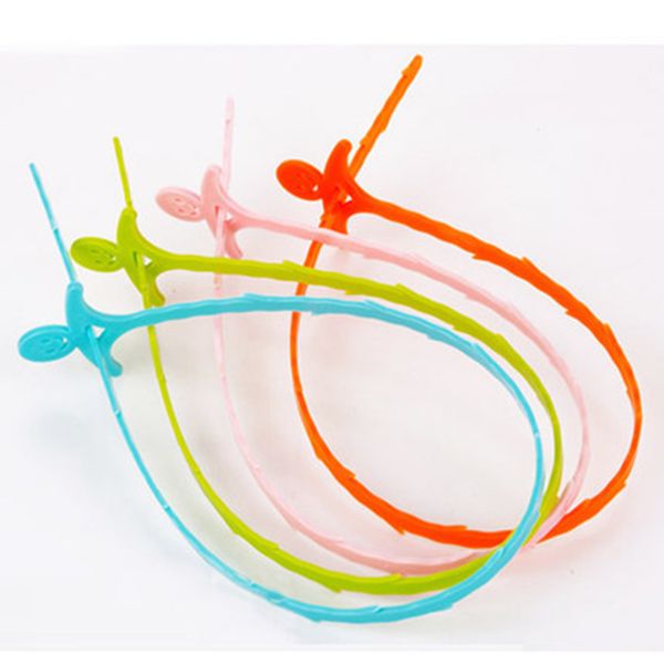 

folding pipe cleaner, hair and dirt cleaner for kitchen bathroom toilet pipes, pp cleaning hook