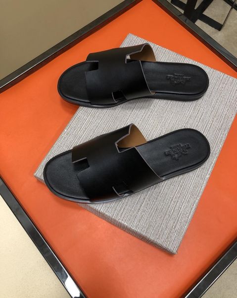 

2020 new summer designer sandals and autumn fashion wild copy