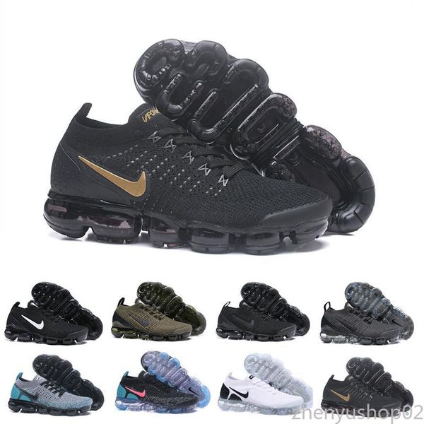 

2020 mens tn running shoes air plus triple black white tiger orange grey red chaussures tns requin fashion maxes trainers sneakers z2