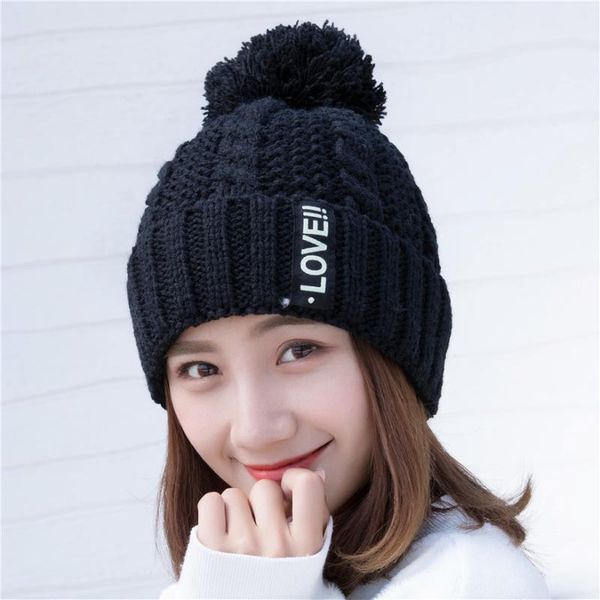 

korean version of winter outdoor furnishing and thicker letters love wool cap, Blue;gray