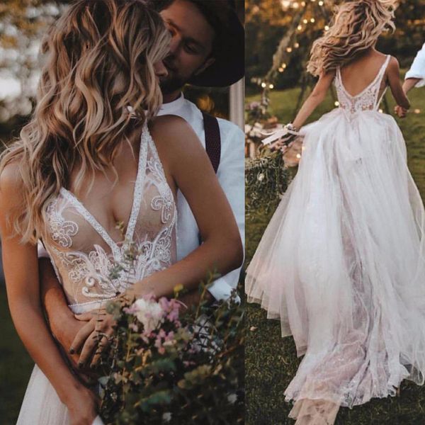 Abiti da sposa sexy da spiaggia Boho Abiti da sposa 2021 Profondo scollo a V Pizzo Perline Sweep Train Tulle Senza maniche Aperto indietro Abito da sposa Vestidos