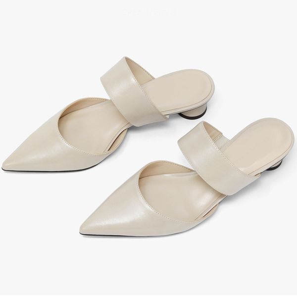 

2020 new autumn thick heel mules shoes women wide tripping side empty shallow pointed mules shoes, Black