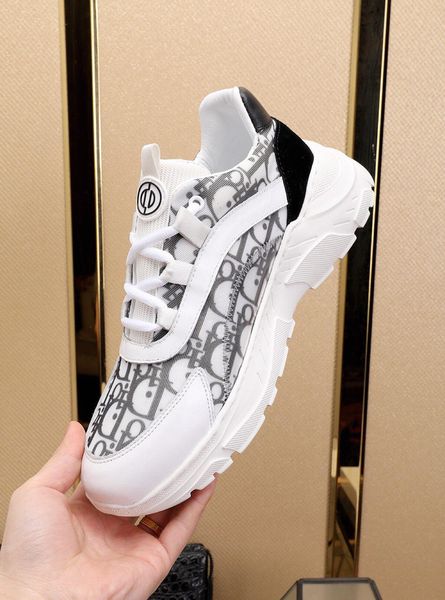 

2021r custom style tide brand men 's casual shoes ,fashion wild platform shoes ,send a full set of original shoe box ,size 38 -45, Black