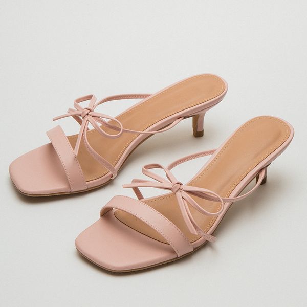 

2020 новая весна и обувь летней женщины слайд сандалии пятки med площади toe феи европейский и американский стиль, Black