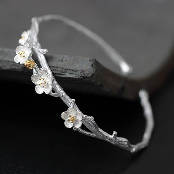 

s925 silver bracelet female opening can be manually adjusted creative plum blossom silver rain flower bracelet retro classic literature, Golden;silver