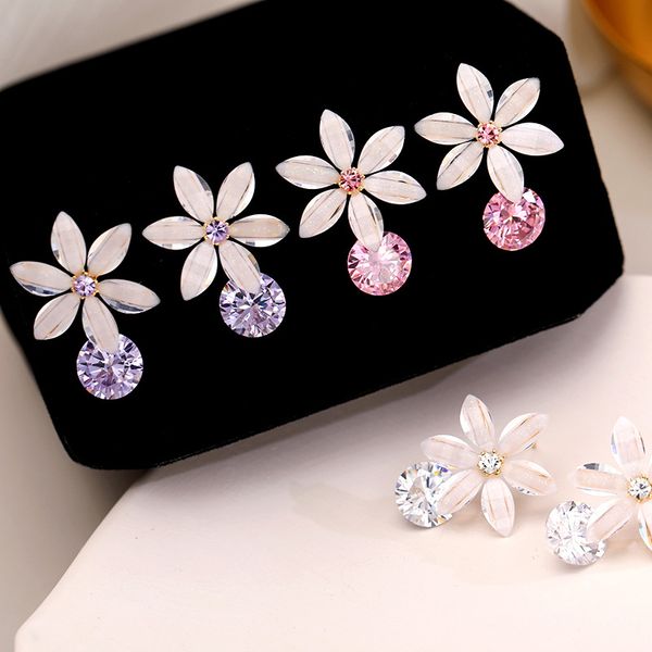 

Glass earrings daisy flower earrings S925 silver needle super fairy earrings