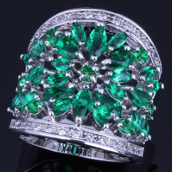 

cluster rings eye-catching huge green cubic zirconia white cz silver plated ring v0155, Golden;silver