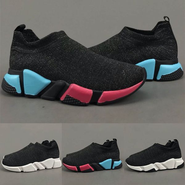 

men speed training shoes black low-knit casual sneakers women fashion paris outdoor lightweight stretch shoes