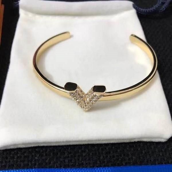 

New V letter opening fashion wild bracelet luxury designer jewelry women bracelets