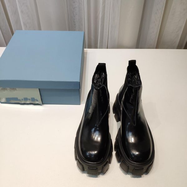 

rocksand brushed leather laced shoes a smooth, minimalist upper characterizes these leather lace-up shoes with light rubber solerocksand