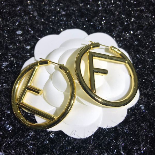 

european and american fashion new circle letter earrings, Golden;silver