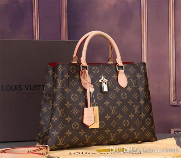 

1318 22122101 brand new chain shoulder fashion bags casual fashion handbag fringed decoration single shoulder chain bag19