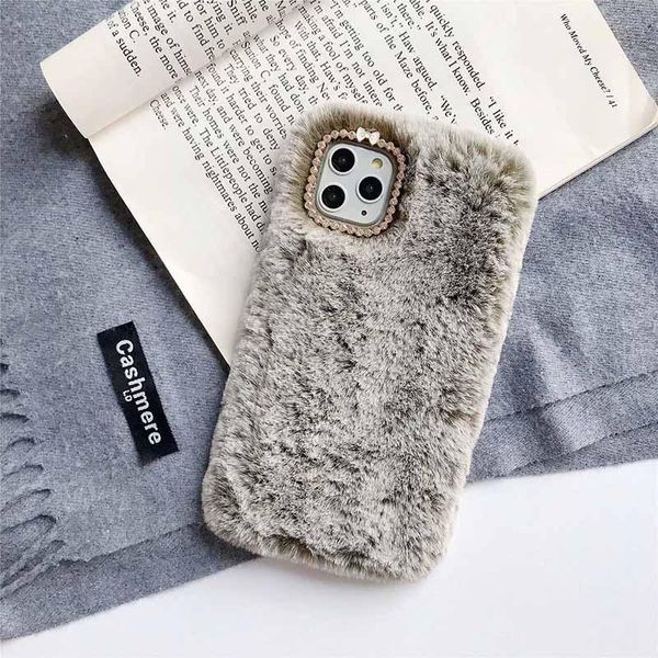 

lady phone case for iphone 11 pro max xs xr x 8 warm hair fluffy diamond back plush cover for samsung note10 s10