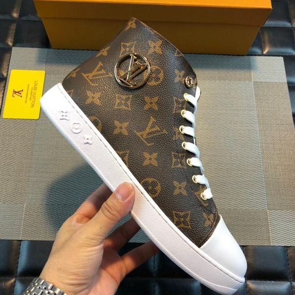 

2020qp new luxury men's casual fashion sneakers for sale, outdoor travel, sports laces, original box, fast delivery, Black