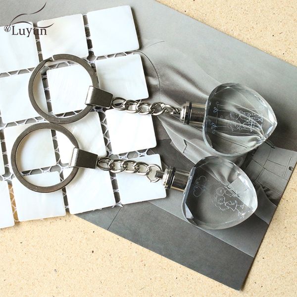 

luyun creative inner carving heart jane couple pattern crystal glass keychain glow key chain small gift wholesale key ring, Silver