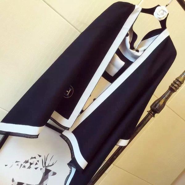

double-sided black white winter cashmere scarf pashmina for women classic letter warm scarf women imitate cashmere wool scarves, Blue;gray