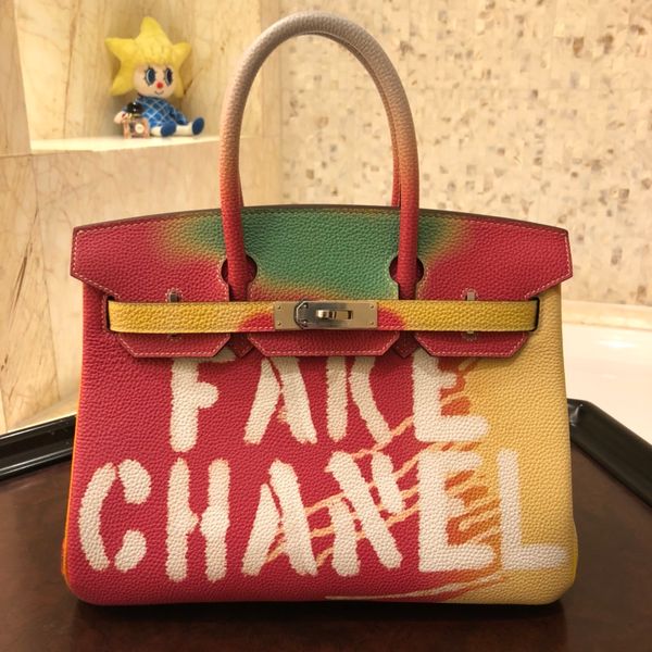 

wholesale original graffiti design purse, handmade epsom leather,wax thread, gold and silver hardware for chosen,by order about 10-15days