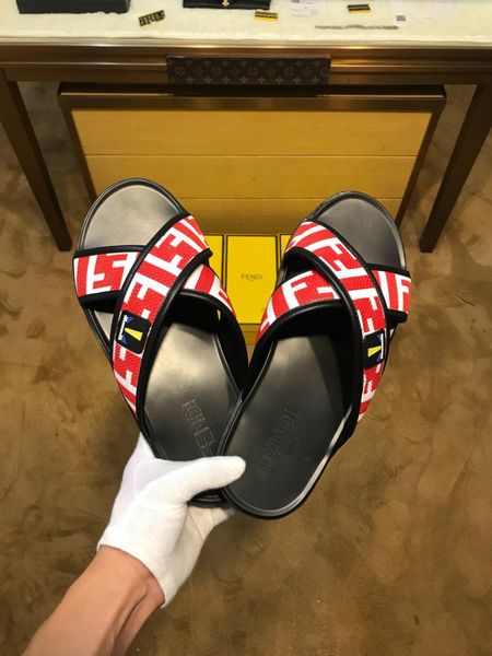 

the latest 2020 color block slippers brand, comfortable high-end shoes, copy, fashion fashion brand men's shoes4122
