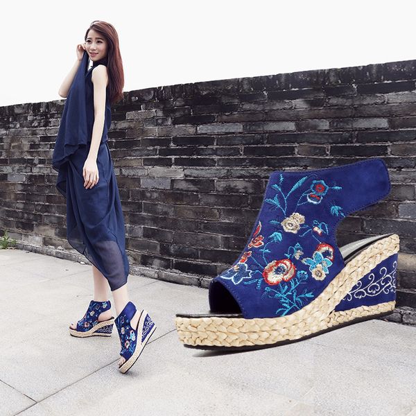 

simple fashionable wedge sandals ethnic style embroidered wedge sandals waterproof fish mouth women's shoes, Black