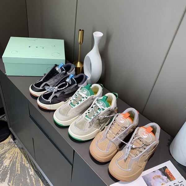 

in 2020, the latest autumn and winter new style paris fashion women's shoes dad shoes three-color men's sports casual shoes