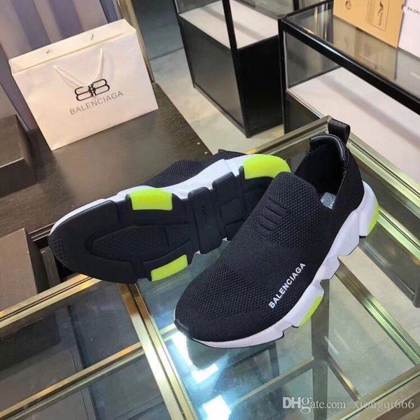 

ladies fashion socks shoes, comfortable wild low-socks, high-quality fashion belt box size 34-45 multiple colors, Red;white