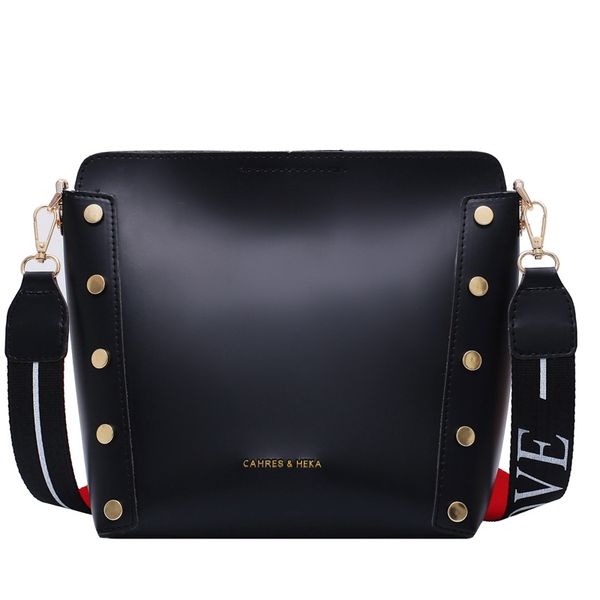 

messenger bag women bucket shoulder bag 2020 large capacity vintage matte pu leather lady handbag luxury designer black