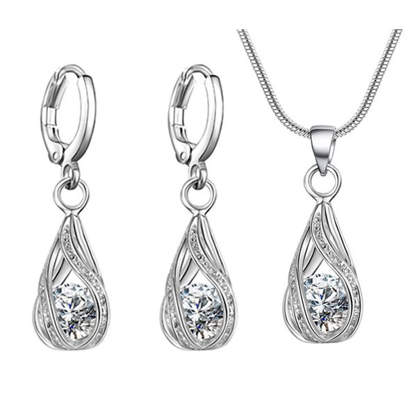 

2018 new european and american fashion crystal ornament set zircon necklace and earrings suite small jewelry wholesale mixed batch, Golden;silver